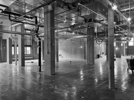 MUNI Indoor Golf Club